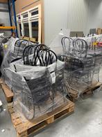 Thonet stoelen - 58 stuks, Huis en Inrichting, Ophalen, Zo goed als nieuw, Bruin