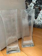 2 hoge stevige vazen, Overige kleuren, Ophalen of Verzenden, Minder dan 50 cm, Glas