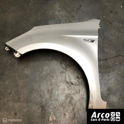 Hyundai i20 Scherm Links Voor WK Champagne Silver 2008-2012, Auto-onderdelen, Carrosserie en Plaatwerk, Hyundai, Gebruikt, Ophalen of Verzenden