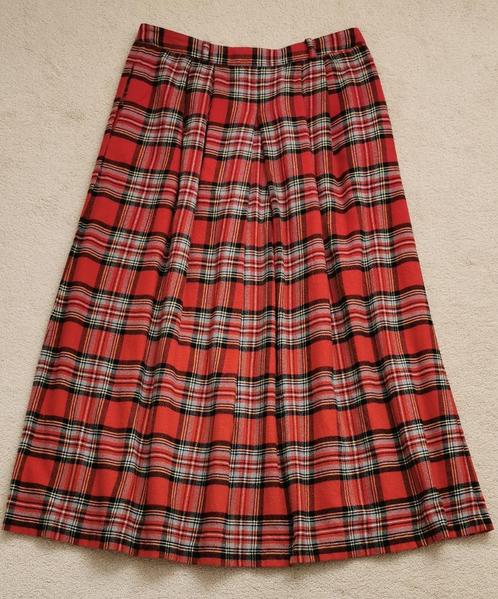 Rok Donaldson The Walt Disney Company schotse ruit maat 42, Kleding | Dames, Rokken, Zo goed als nieuw, Maat 42/44 (L), Rood, Onder de knie