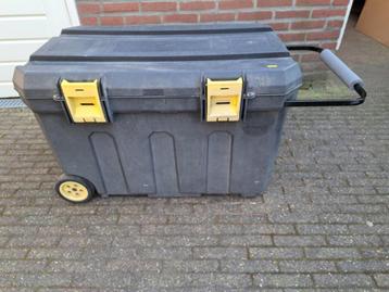 Stanley Gereedschapswagen / opbergbox beschikbaar voor biedingen