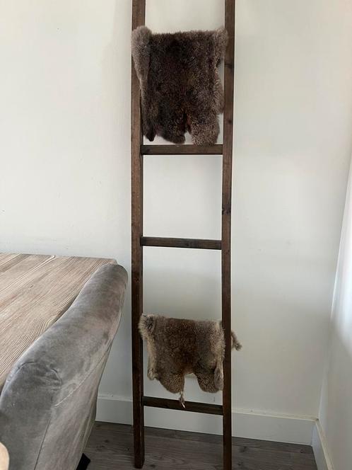 Decoratie ladder rustiek bruin, Doe-het-zelf en Verbouw, Ladders en Trappen, Zo goed als nieuw, Ophalen of Verzenden