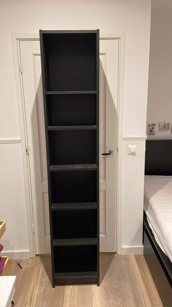 Billy boekenkast 2 stuks in zeer goede staat, Huis en Inrichting, Kasten | Kledingkasten, Zo goed als nieuw, 200 cm of meer, 50 tot 100 cm