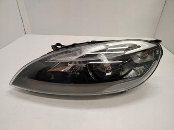 Volvo V40 Xenonlamp links Perfect NIEUW beschikbaar voor biedingen