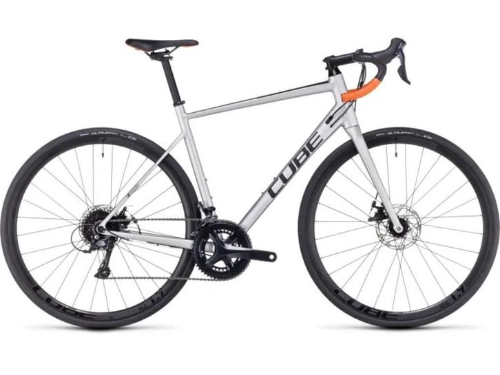 Racefiets Cube Attain Pro (juli 2024) Framemaat 60 cm, Fietsen en Brommers, Fietsen | Racefietsen, Zo goed als nieuw, Heren, Overige merken