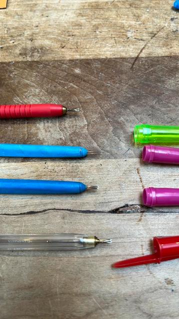 4 pergamano prikpennen beschikbaar voor biedingen