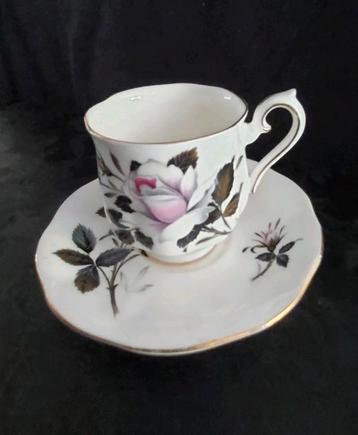 Royal Albert Queen,s Messenger beschikbaar voor biedingen