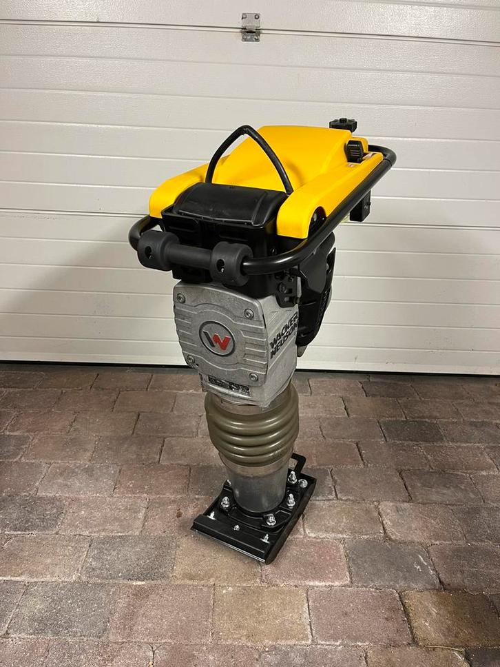 Zeer nette Wacker BS60-2 stamper, trilstamper., Tuin en Terras, Hand-tuingereedschap, Zo goed als nieuw, Ophalen