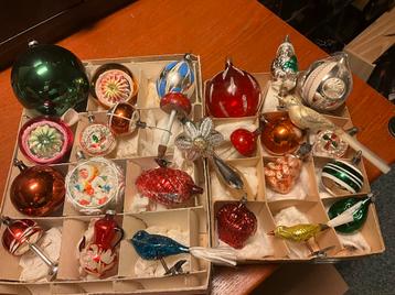 ANTIEKE KERSTBALLEN KLEUR 25 STUKS 100 EURO beschikbaar voor biedingen