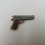 GI Joe Colt 45 V2 Hasbro 60s, Verzamelen, Poppen, Ophalen of Verzenden, Zo goed als nieuw, Accessoires