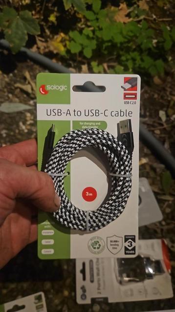 USB-A naar USB-C Kabel - 3 Meter beschikbaar voor biedingen