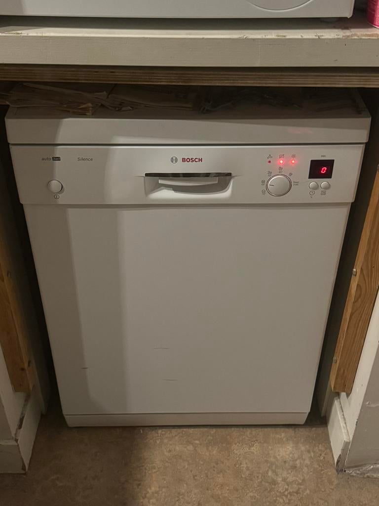 Bosch Silence auto 3in1vaatwasser, Ophalen, Gebruikt, Minder dan 85 cm, Kort programma