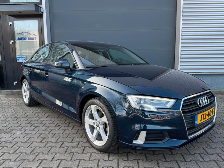 Audi A3 limo sport 1.0 Tfsi 116pk | beurt | dealer onderhoud, Auto's, Audi, Bedrijf, A3, ABS, Airbags, Airconditioning, Alarm