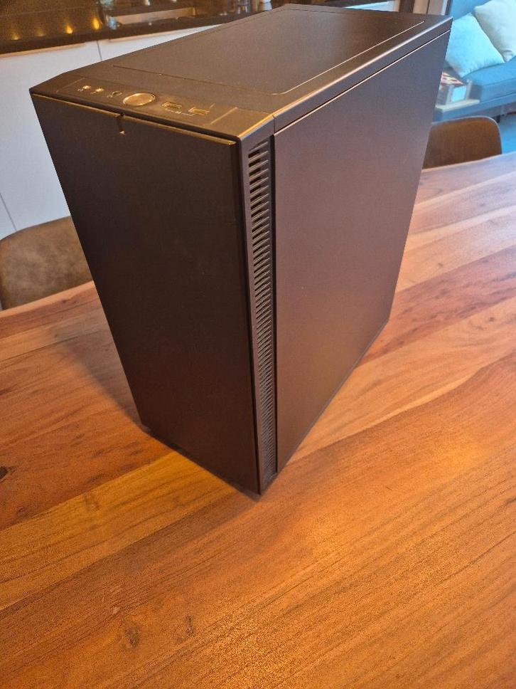 Fractal Design Define C, Computers en Software, Computerbehuizingen, Gebruikt, Ophalen of Verzenden