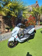 Mooie peugeot kisbee rs met windscherm, Ophalen of Verzenden, Zo goed als nieuw, Benzine, Overige modellen