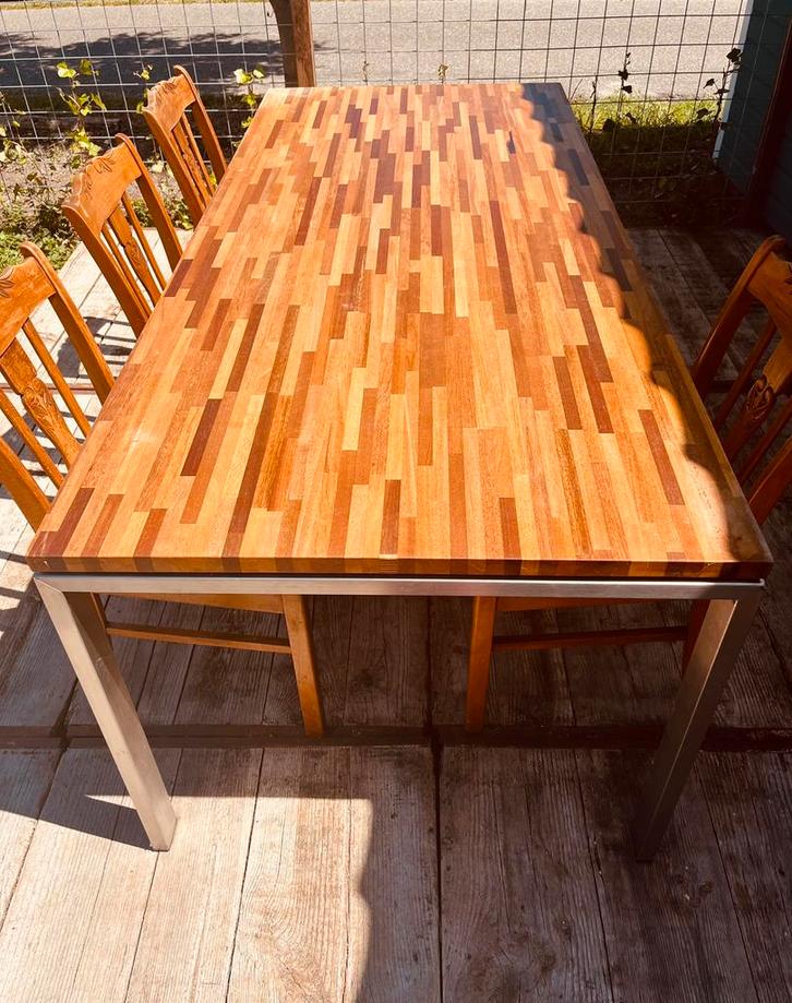 Eettafel, verschillende houtsoorten, zo mooi!, Antiek en Kunst, Antiek | Meubels | Tafels, Ophalen of Verzenden