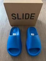 Yeezy Slide ‘Azure’ - Maat 38, Ophalen of Verzenden, Nieuw, Blauw