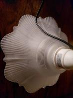 Antieke Holophane hanglamp met melkwit glas, Vintage, Ophalen of Verzenden, Zo goed als nieuw, Glas
