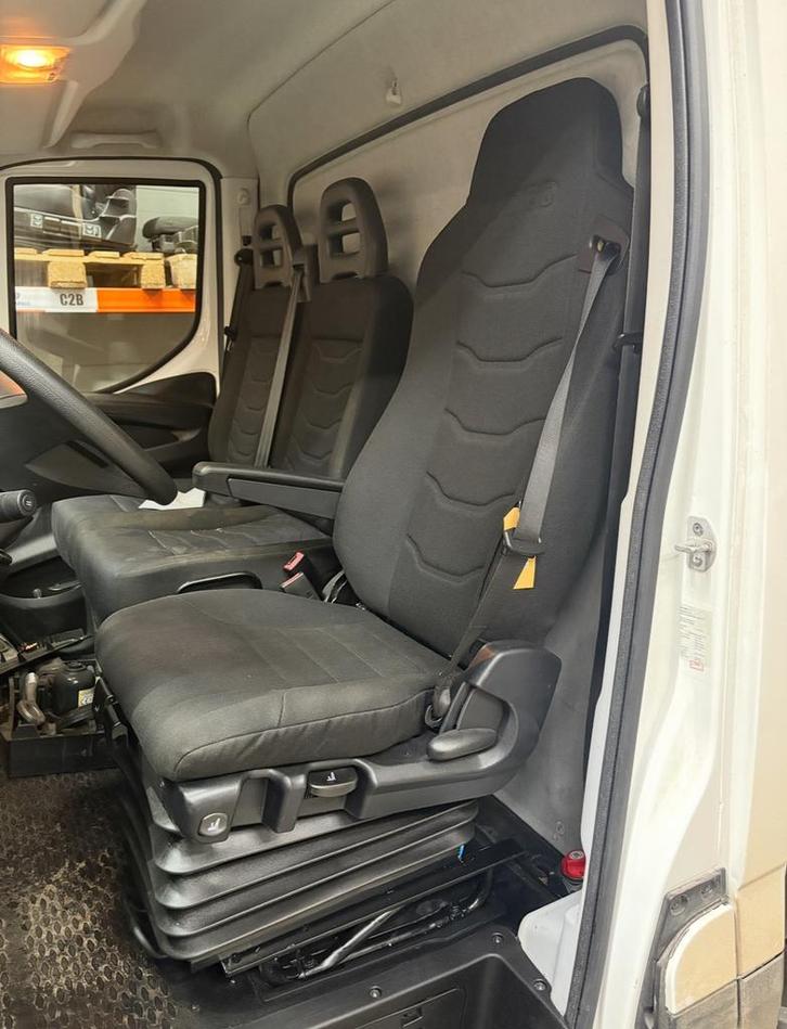 Lucht geveerde Iveco stoel voor daily BE, Auto-onderdelen, Interieur en Bekleding, Nieuw, Ophalen of Verzenden
