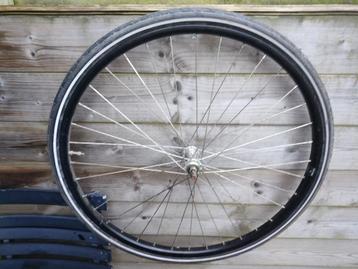 28 inch voorwiel met band   beschikbaar voor biedingen