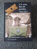 US Army first aid pouches ( Nieuw ), Verzamelen, Militaria | Tweede Wereldoorlog, Ophalen of Verzenden, Landmacht, Amerika, Boek of Tijdschrift