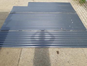 STALEN DAKPLATEN.....3 METER LANG......3 STUKS 24.95 EURO  beschikbaar voor biedingen