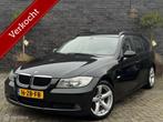 BMW 3-serie 318i High Exec -I-DRIVE-LEDER- Apk (11-2025) *IN, Auto's, Achterwielaandrijving, Zwart, Zwart, Handgeschakeld