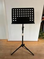 Muziekstandaard of dirigent kateder zgan teab, Muziek en Instrumenten, Ophalen, Zo goed als nieuw, Muziekstandaard, Klarinet