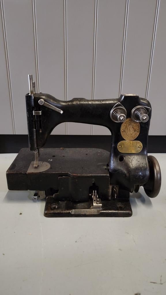 Singer 82-11 dubbele kettingsteek naaimachine, Ophalen of Verzenden