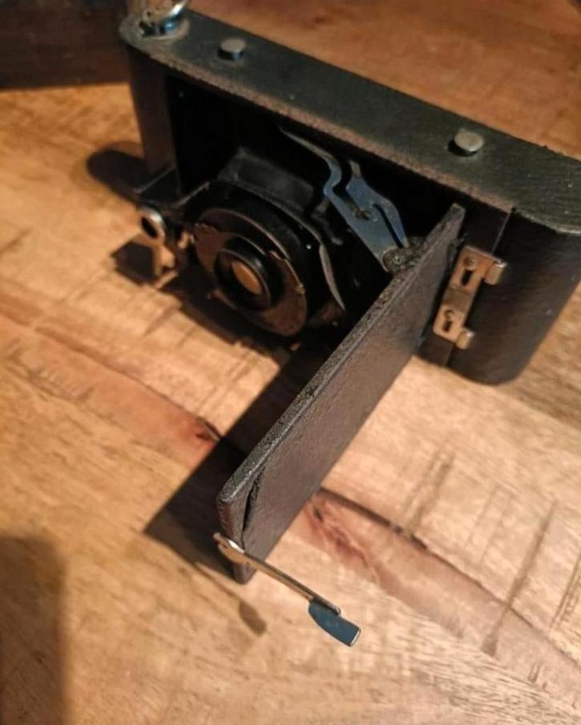 Kodak No. 2-A Folding Autographic Brownie Camera, Ophalen of Verzenden, Gebruikt, Compact, Kodak