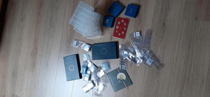Munten Accessoires, Verzamelen, Overige Verzamelen, Zo goed als nieuw, Ophalen