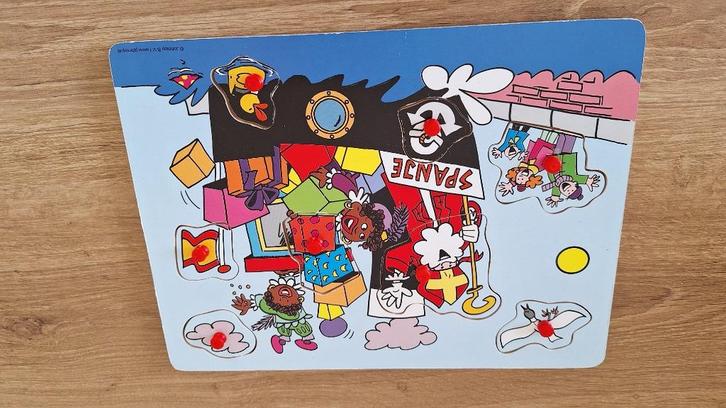 Houten puzzel sinterklaas en zwarte piet - knopjespuzzel, Kinderen en Baby's, Speelgoed | Kinderpuzzels, Gebruikt, 6 maanden tot 2 jaar