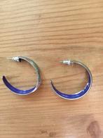 Nieuwe middel grote brede zilverkleurige creolen., Sieraden, Tassen en Uiterlijk, Oorbellen, Ophalen of Verzenden, Nieuw, Zilver