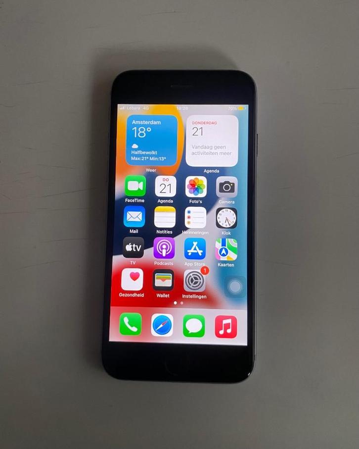 Te koop en mooie iPhone 6S 32gb zwarte kleur, Telecommunicatie, Mobiele telefoons | Apple iPhone, Zo goed als nieuw, 32 GB, Zonder abonnement