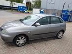 Seat Ibiza 2.0 85KW 5DRS 2004 Grijs, Auto's, Seat, 47 €/maand, Origineel Nederlands, Te koop, Zilver of Grijs