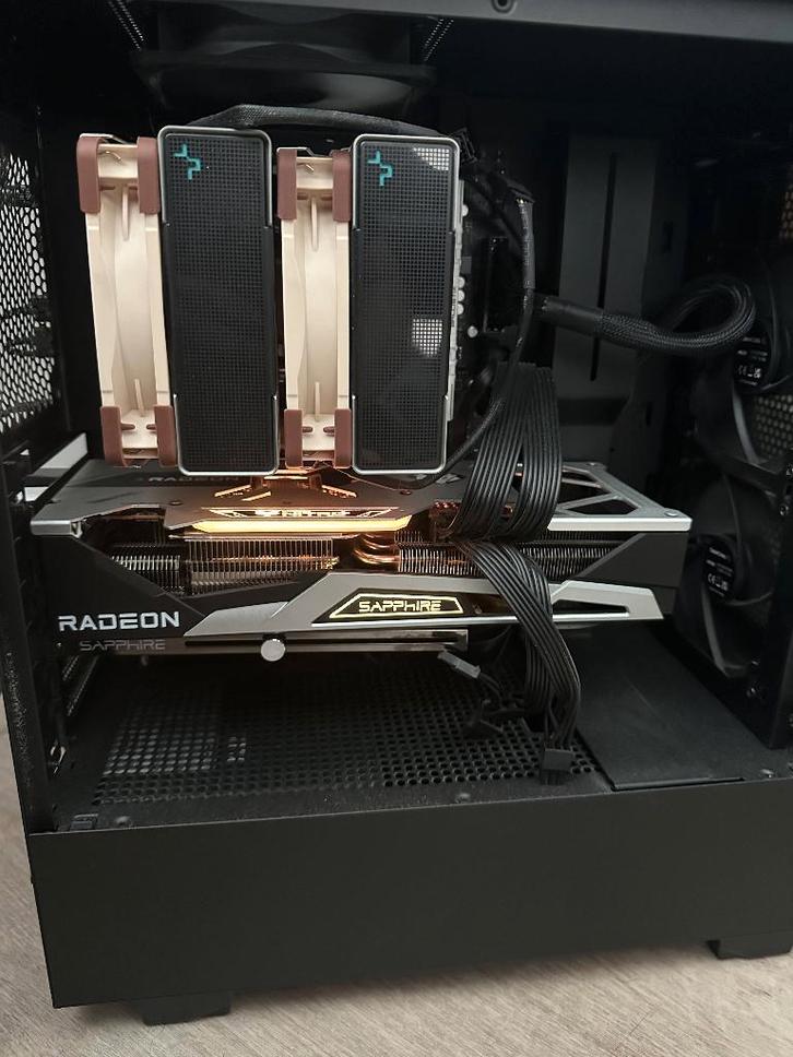 i5-12600K + RX 6750 XT Sapphire NITRO+ Gaming PC, Computers en Software, Desktop Pc's, Zo goed als nieuw, 4 Ghz of meer, SSD, 16 GB