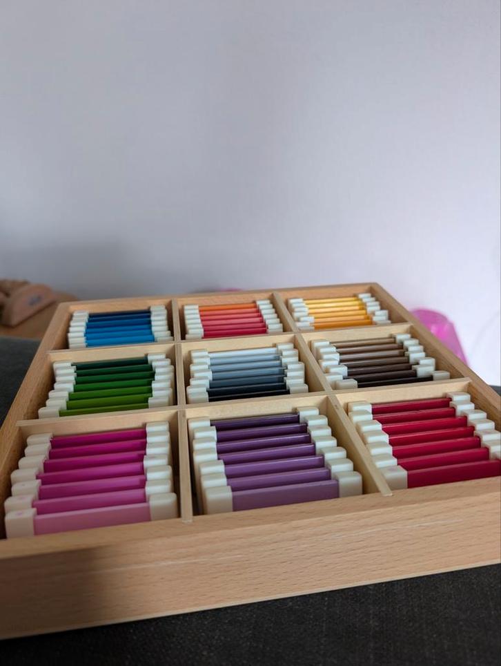 Montessori Kleurentabletten, Kinderen en Baby's, Speelgoed | Educatief en Creatief, Zo goed als nieuw, Ontdekken, Ophalen of Verzenden