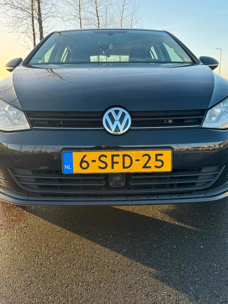 Volkswagen Golf 1.2 TSI 77KW 5D DSG 2013 Zwart, Auto's, Volkswagen, Particulier, Golf, ABS, Adaptive Cruise Control, Airbags, Airconditioning