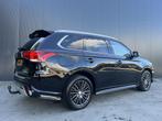 Mitsubishi Outlander 2.4 PHEV Pure CAMERA ALCANTARA LED NAVI, Auto's, Mitsubishi, Automaat, Euro 6, 4 cilinders, Zwart