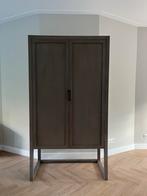 Moderne houten kledingkast 220x120x60, Ophalen, 100 tot 150 cm, 200 cm of meer, Zo goed als nieuw