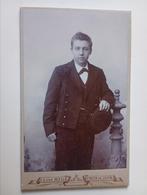 CDV Bergen op Zoom Man in Uniform, Gebruikt, Foto, Ophalen of Verzenden, Voor 1940