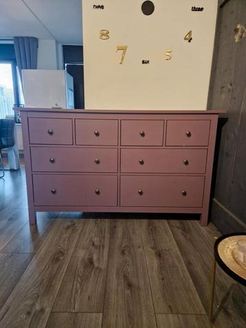 Ikea hemnes ladekast paars met 8 lades. beschikbaar voor biedingen