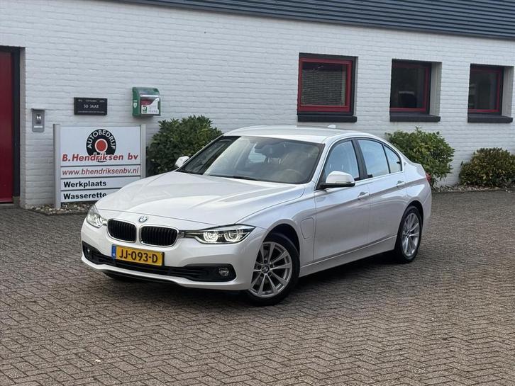 BMW 3-Serie (f30) 330e iPerformance 252pk/ Centennial Execut, Auto's, BMW, Bedrijf, Te koop, 3-Serie, ABS, Airbags, Airconditioning