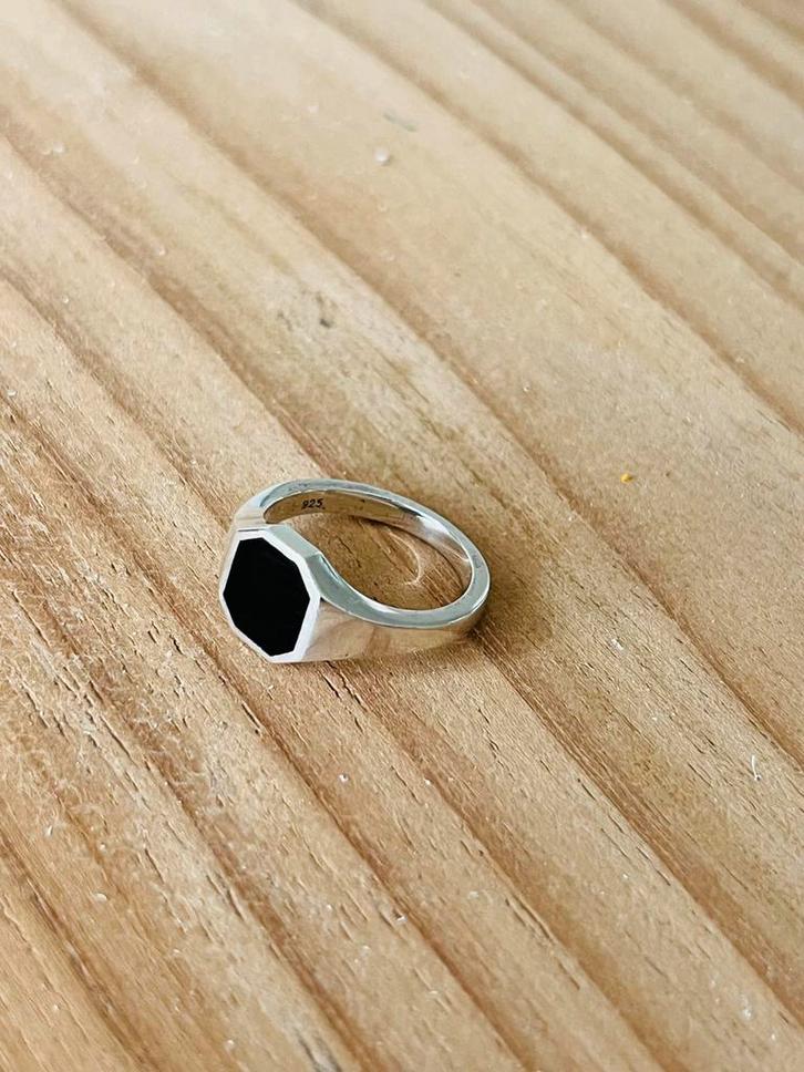 Zilveren ring 925 zegelring onyx anna nina, Sieraden, Tassen en Uiterlijk, Ringen, Gebruikt, Dame, 17 tot 18, Zilver, Ophalen of Verzenden