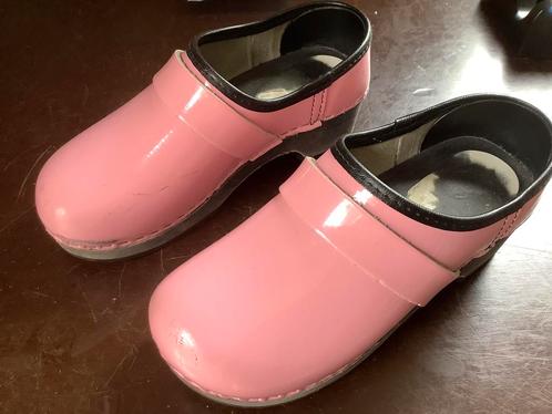 Leuke hippe roze houten klompjes met rubberen zool maat 32, Tuin en Terras, Werkkleding, Gebruikt, Kinderen, Ophalen of Verzenden