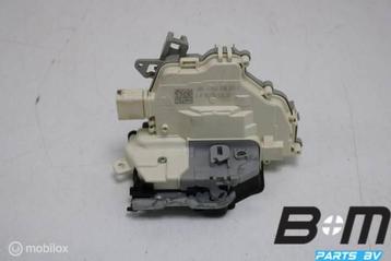 Portierslot LA Audi Q2 81A 4G0839015C beschikbaar voor biedingen