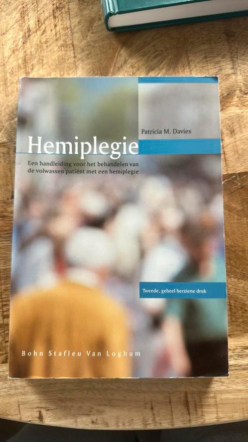 P.M. Davies - Hemiplegie, Boeken, Wetenschap, Gelezen, Ophalen of Verzenden