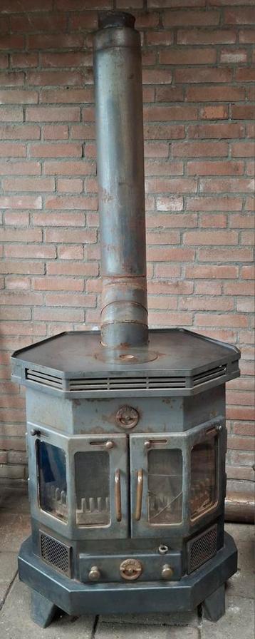 Barbas Houtkachel inclusief 2 kachelpijpen beschikbaar voor biedingen