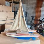 Catamaran oud speelgoed, Ophalen of Verzenden, Gebruikt
