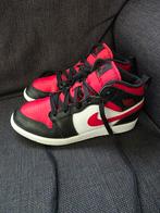 Zeer nette orginele Nike Jordans schoenen maat 33,5, Kinderen en Baby's, Jongen of Meisje, Schoenen, Ophalen of Verzenden, Zo goed als nieuw